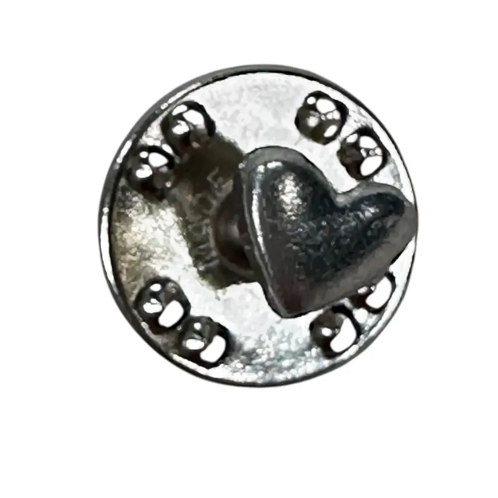 Unbranded vintage pins